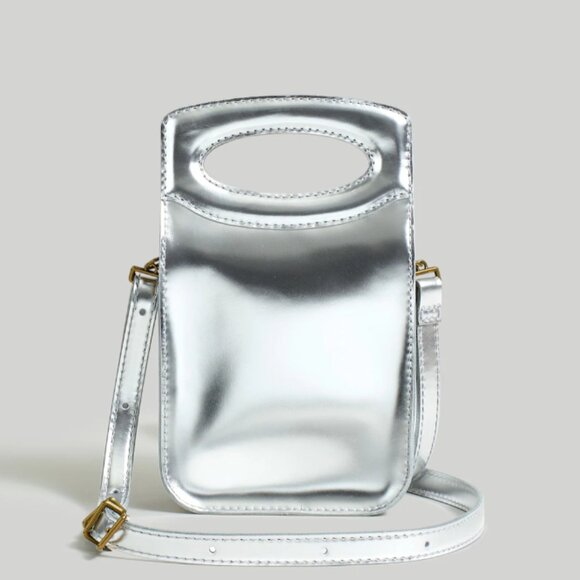 NWT Madewell Toggle Phone Bag in Specchio Silver Leather - Picture 1 of 4